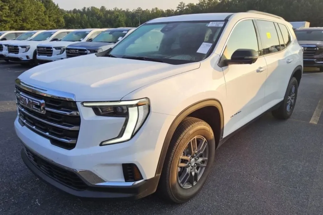 2025 Gmc Acadia Elevation photo 1