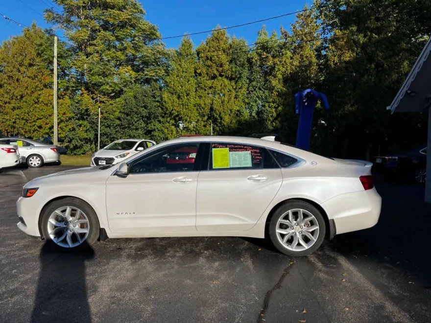 2016 Chevrolet Impala 2LT photo 1