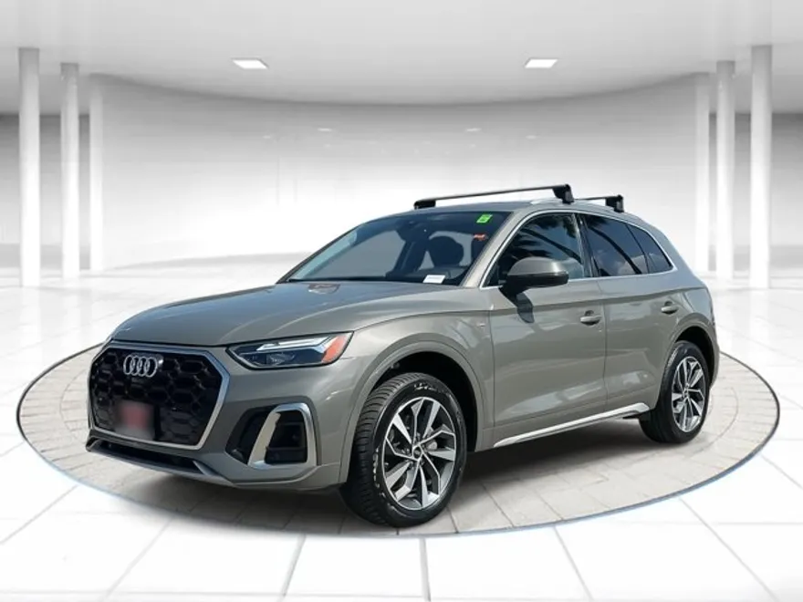 2023 Audi Q5 S line Premium Plus photo 1