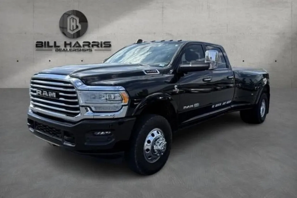 2022 Ram 3500 Longhorn photo 1