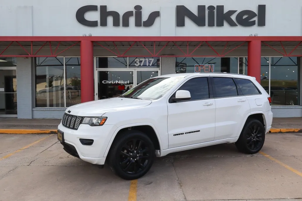 2020 Jeep Grand Cherokee Altitude photo 1