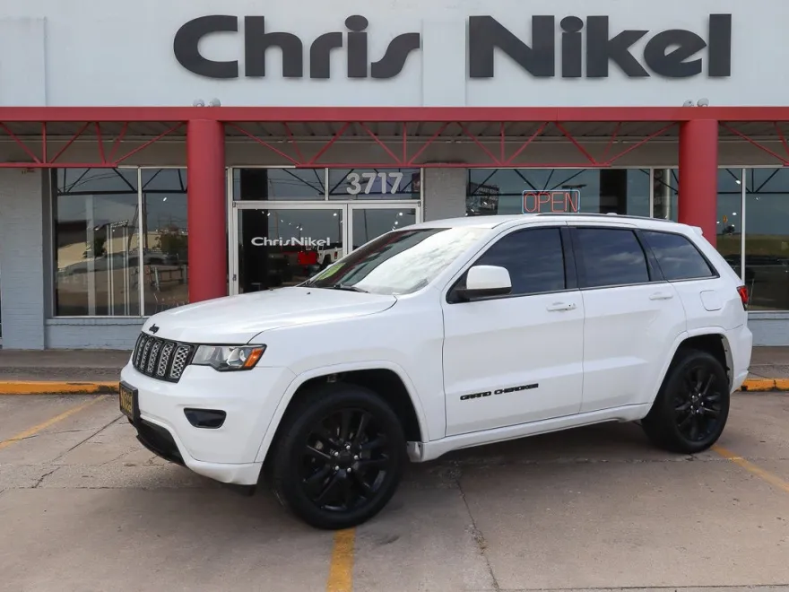 2020 Jeep Grand Cherokee Altitude photo 1