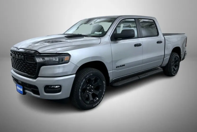 2025 Ram 1500 Tradesman photo 1