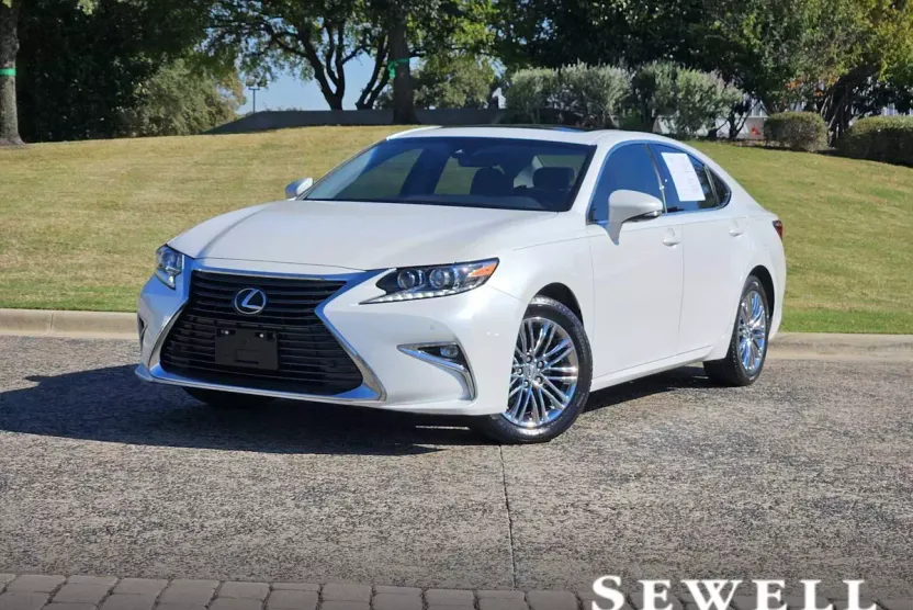 2017 Lexus ES 350 photo 1