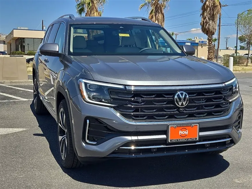 2025 Volkswagen Atlas SEL Premium R-Line photo 1