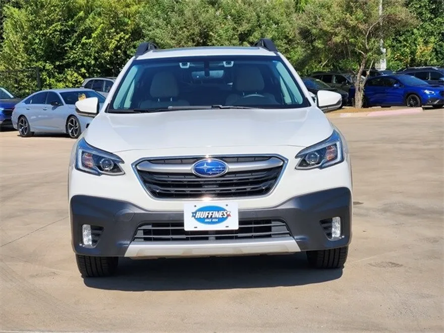 2020 Subaru Outback Limited photo 1
