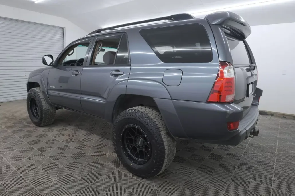 2005 Toyota 4Runner SR5 Sport photo 1