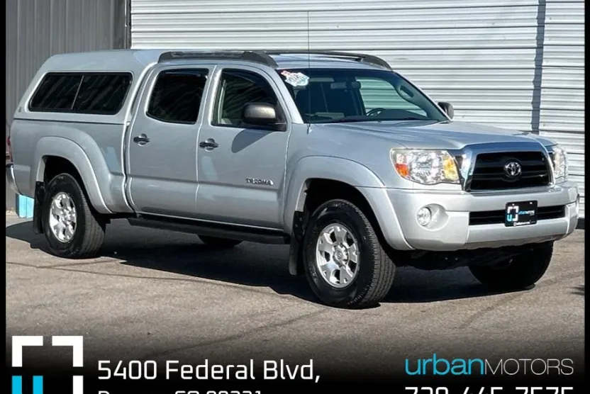 2005 Toyota Tacoma Double Cab SR5 4x4 Long Bed photo 1