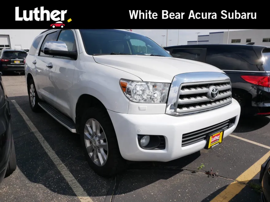 2011 Toyota Sequoia Platinum photo 1