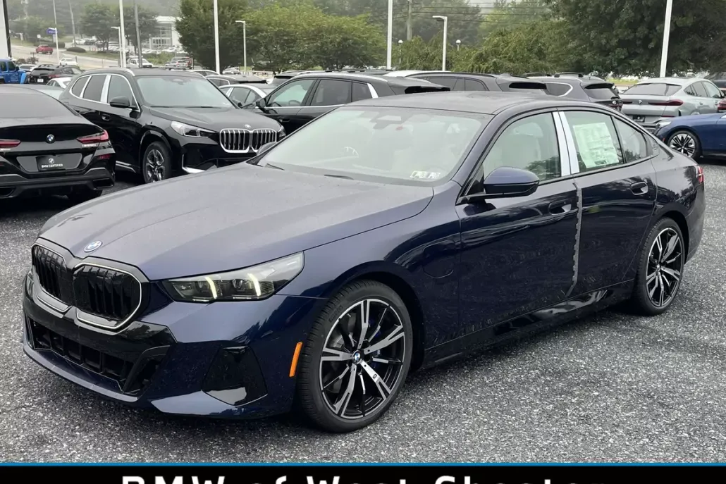 2026 Bmw 550e 550e xDrive photo 1