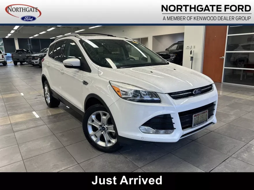 2016 Ford Escape Titanium photo 1