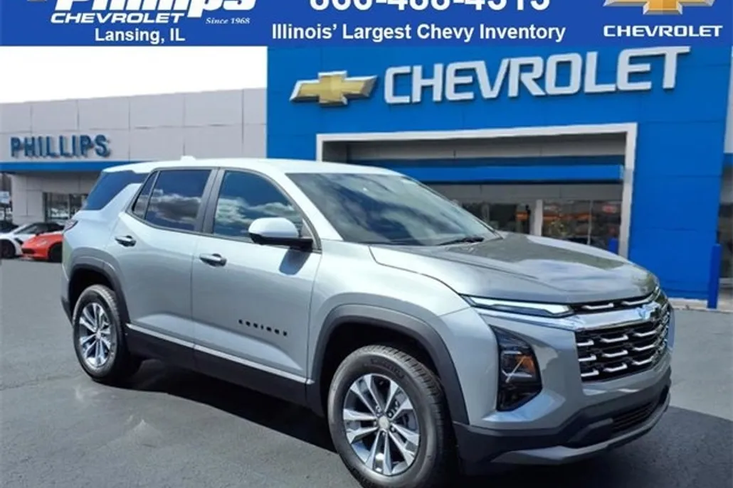 2026 Chevrolet Equinox LT photo 1