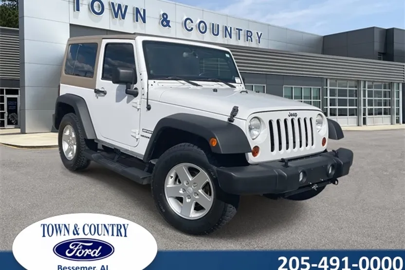 2013 Jeep Wrangler Sport photo 1