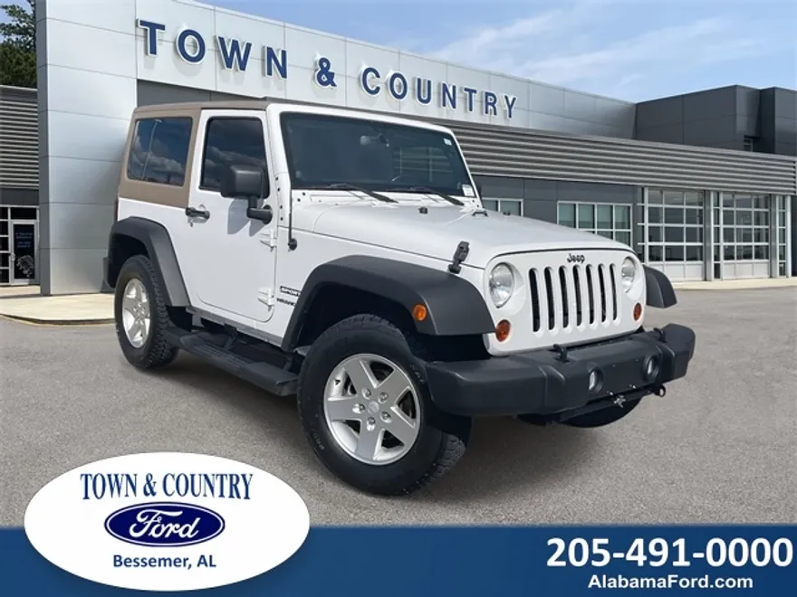 2013 Jeep Wrangler Sport photo 1