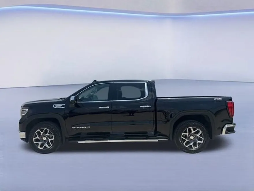 2022 Gmc Sierra 1500 SLT photo 1