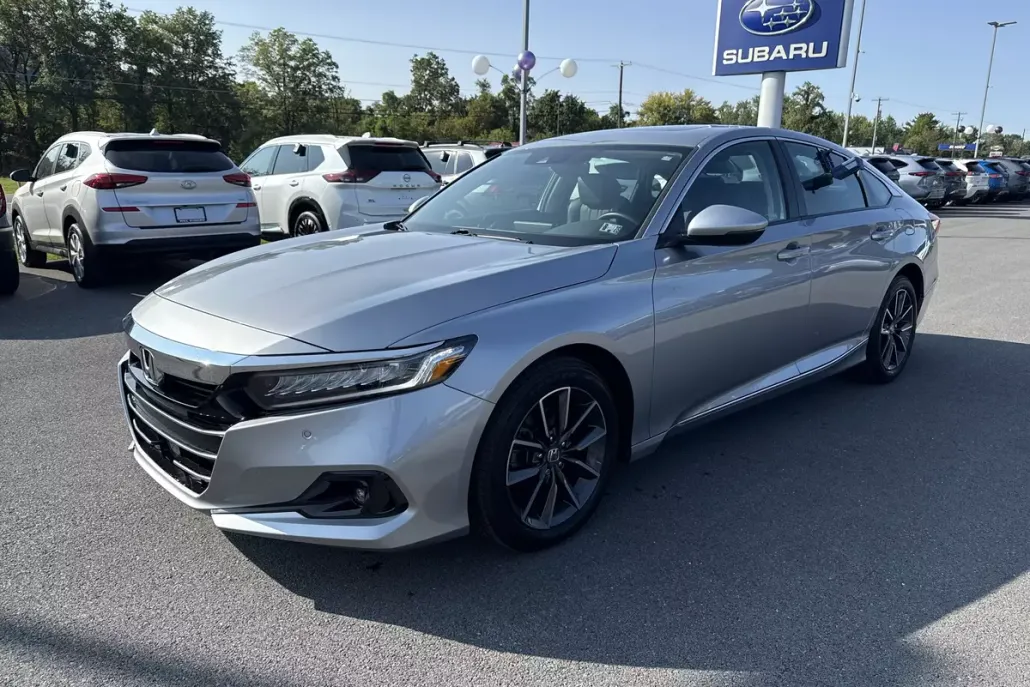 2022 Honda Accord EX-L photo 1