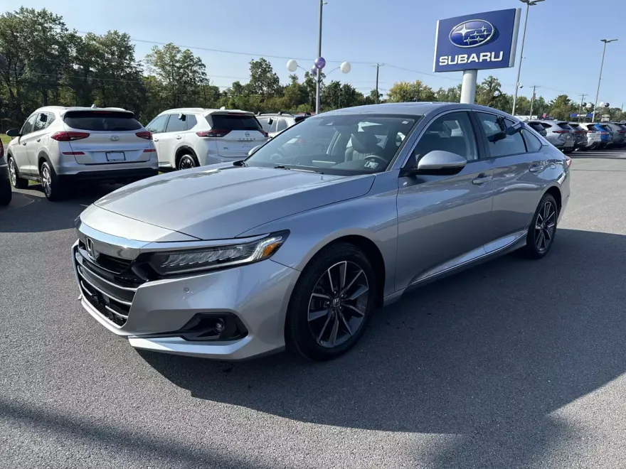 2022 Honda Accord EX-L photo 1