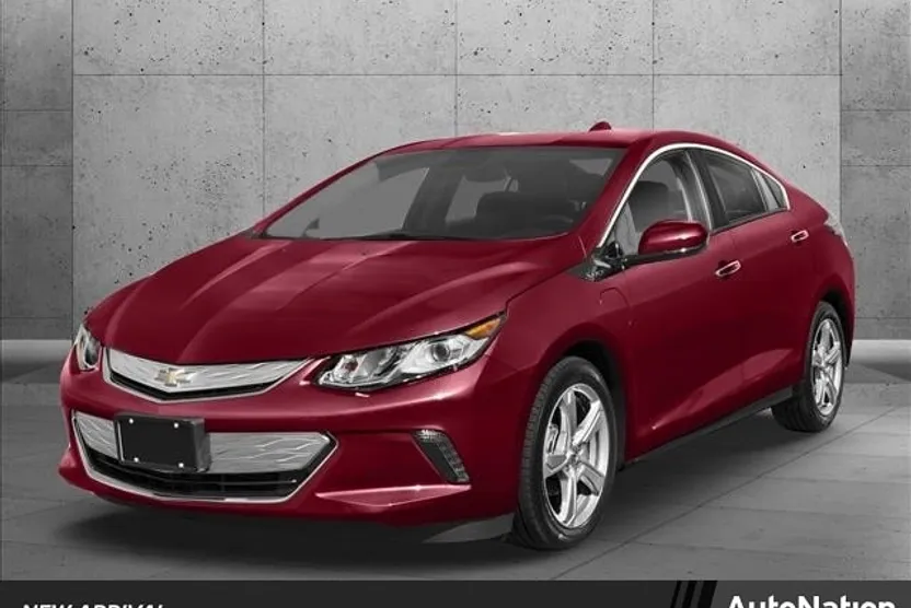 2018 Chevrolet Volt LT photo 1