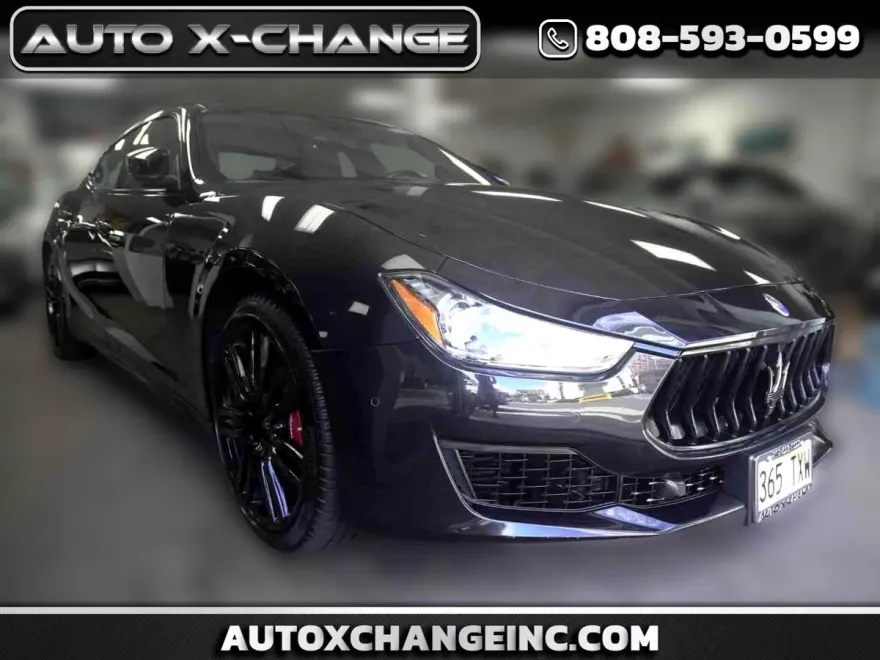 2019 Maserati Ghibli photo 1