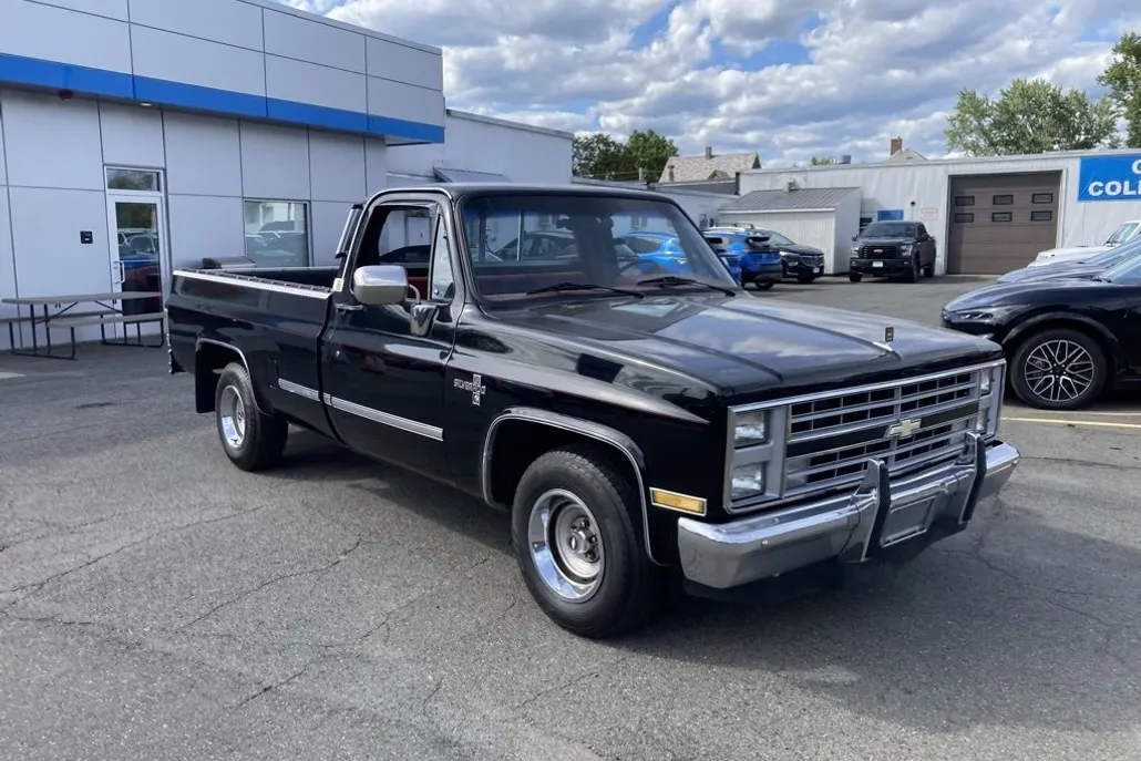 1986 Chevrolet C/K Pickup photo 1
