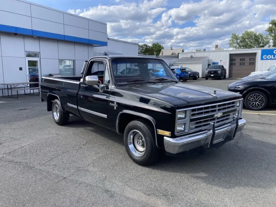 1986 Chevrolet C/K Pickup photo 1