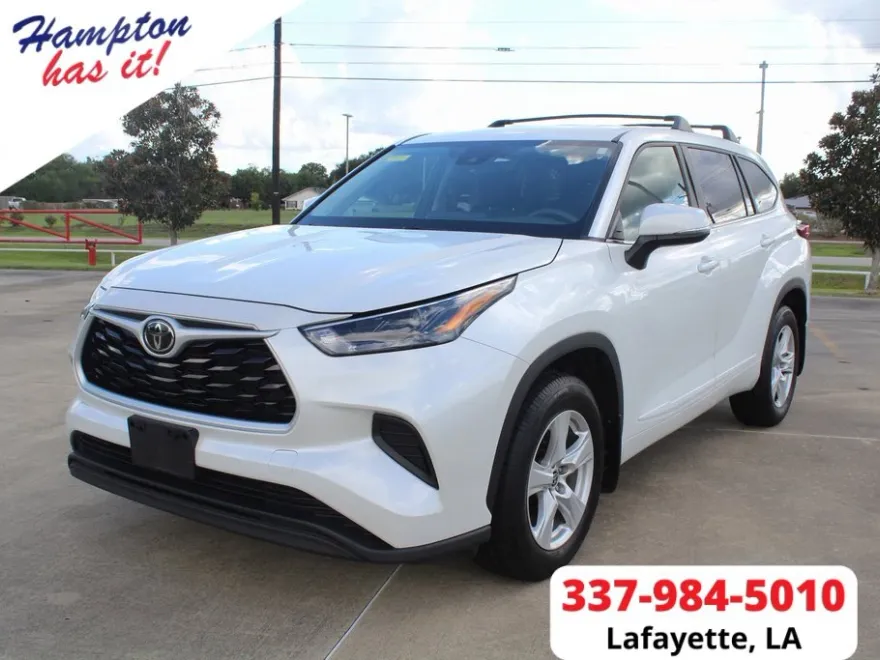 2023 Toyota Highlander L photo 1