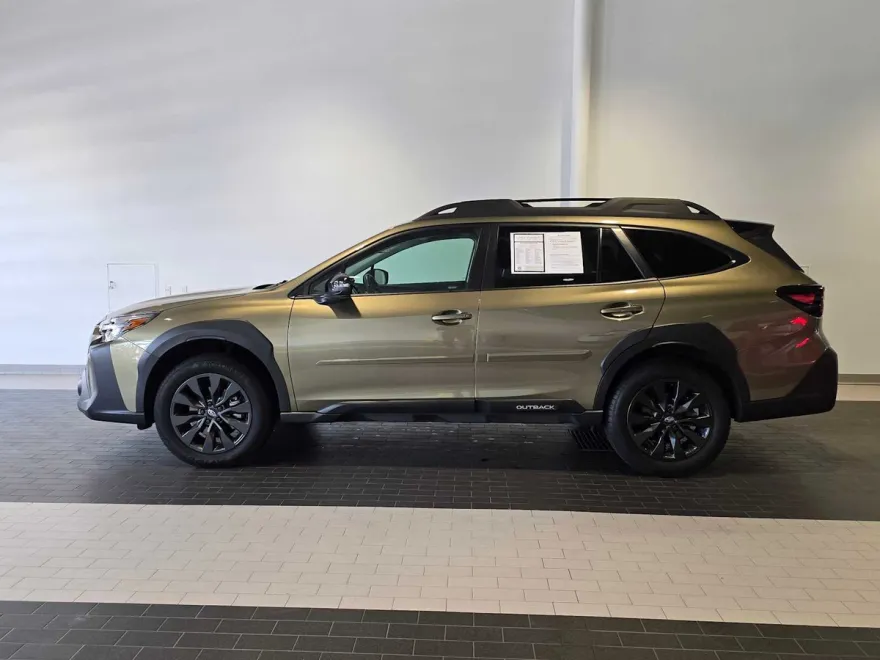 2023 Subaru Outback Onyx Edition XT photo 1