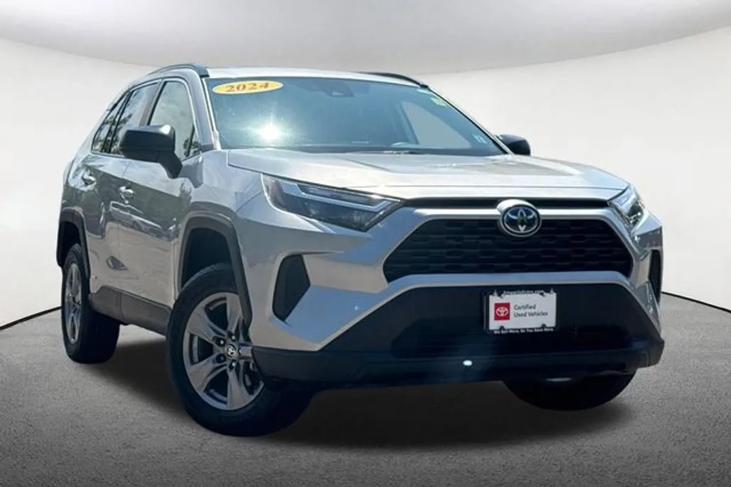 2024 Toyota RAV4 Hybrid LE photo 1