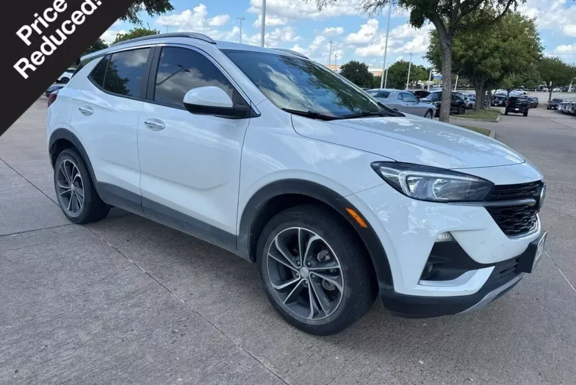 2022 Buick Encore Select photo 1