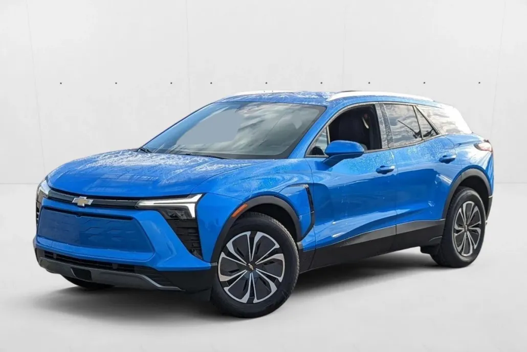 2025 Chevrolet Blazer EV photo 1