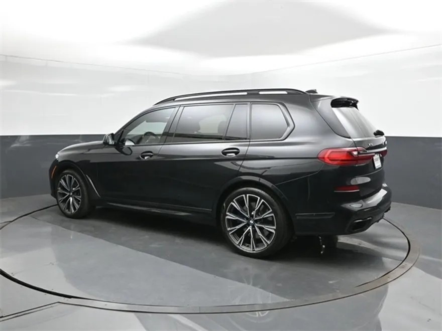 2021 Bmw X7 M50i photo 1