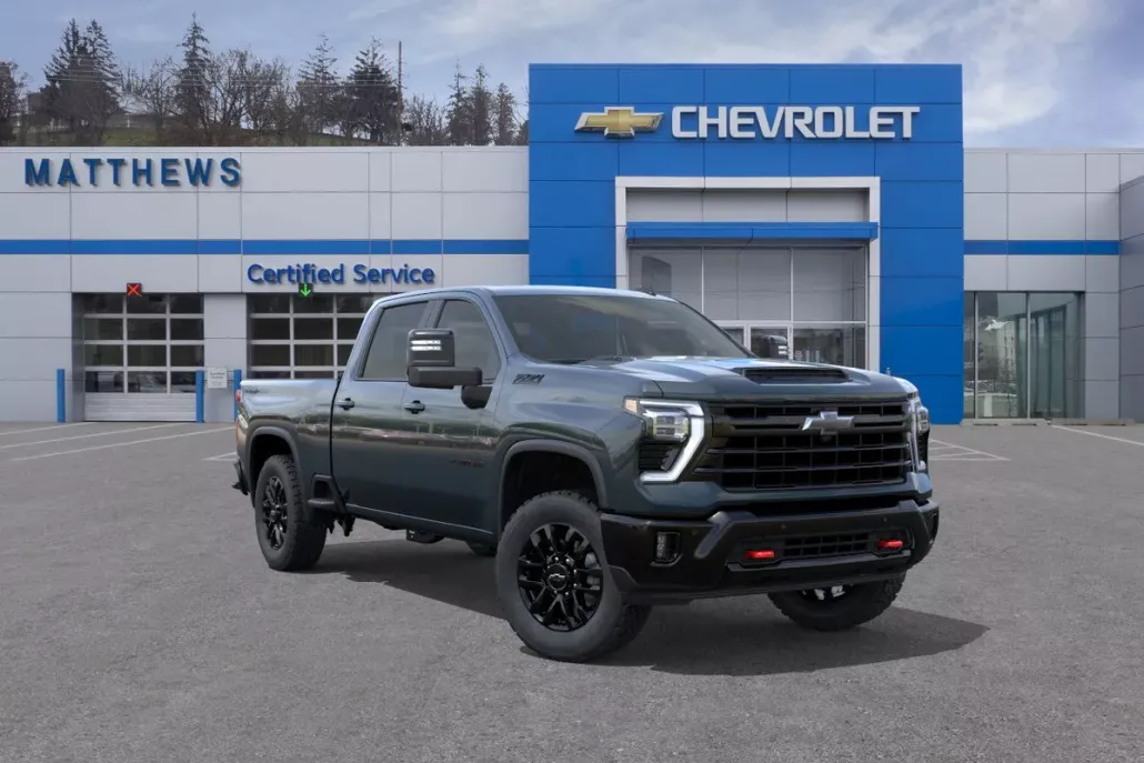 2026 Chevrolet Silverado 2500HD LT photo 1