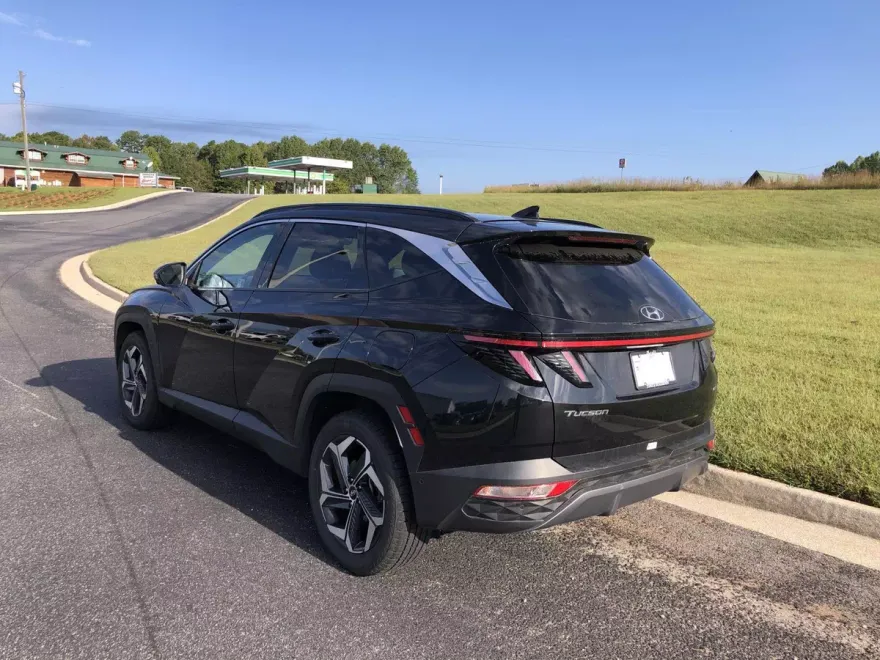 2024 Hyundai Tucson Limited photo 1