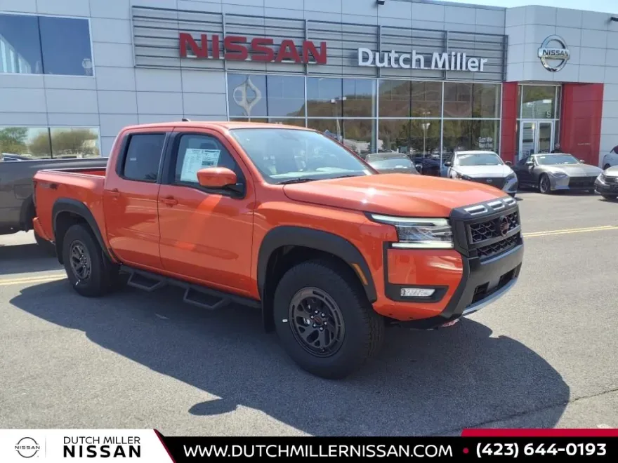 2025 Nissan Frontier Crew Cab PRO-4X photo 1