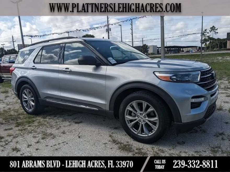 2020 Ford Explorer XLT photo 1