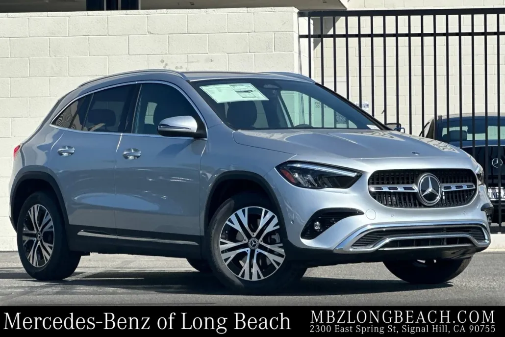 2026 Mercedes Benz GLA 250 photo 1