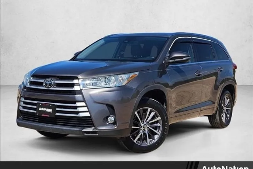 2018 Toyota Highlander SE XLE photo 1