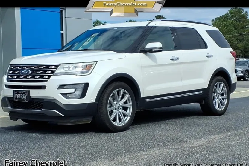 2017 Ford Explorer Limited photo 1