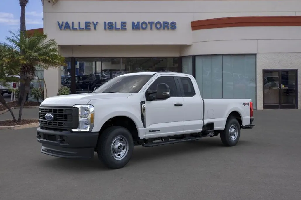 2025 Ford F-250 XL photo 1