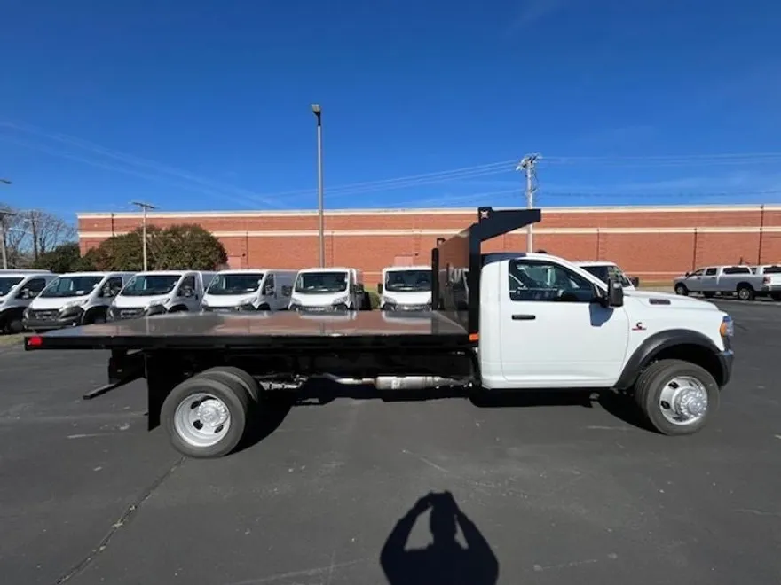 2024 Ram 4500 Tradesman photo 1
