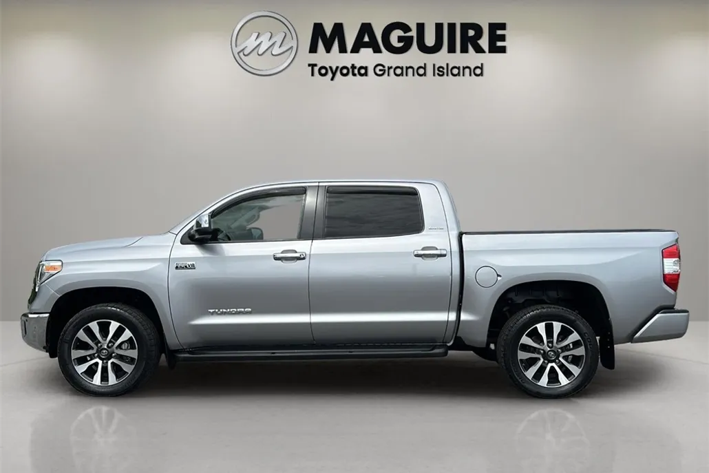 2018 Toyota Tundra Limited photo 1