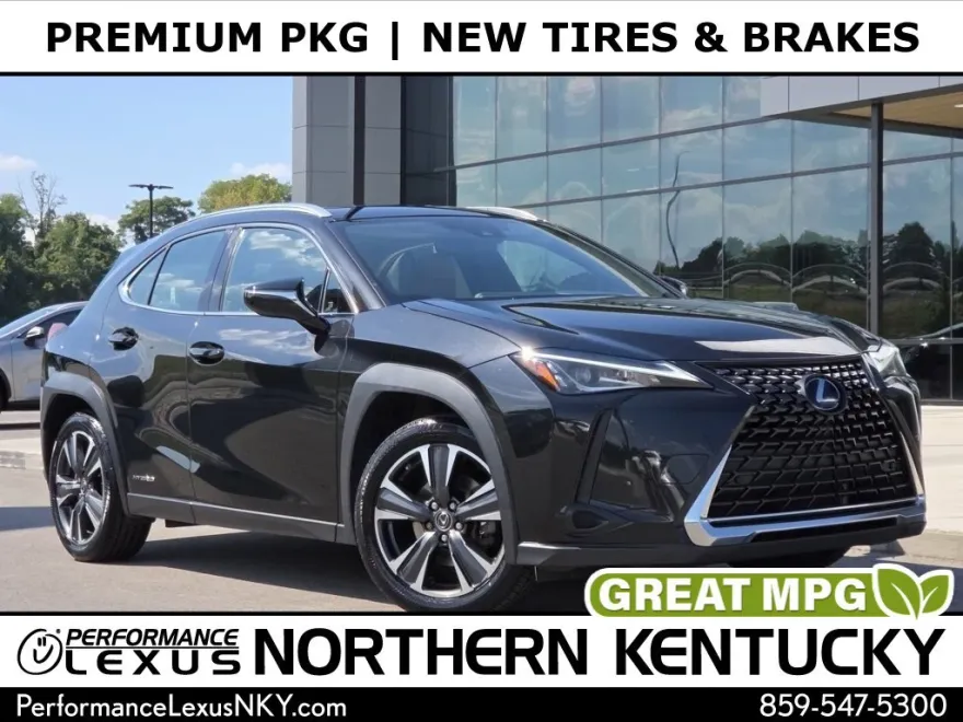 2020 Lexus UX 250h Premium photo 1