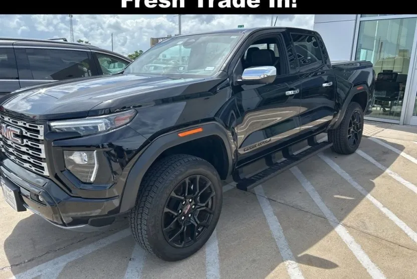 2024 Gmc Canyon Denali photo 1