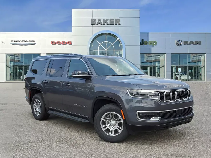 2024 Jeep Wagoneer Base photo 1