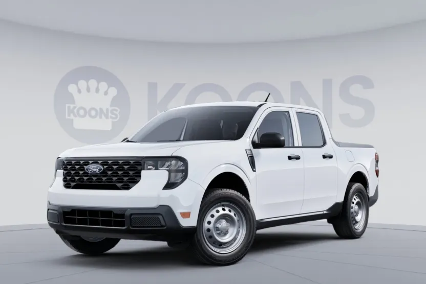 2025 Ford Maverick XL photo 1