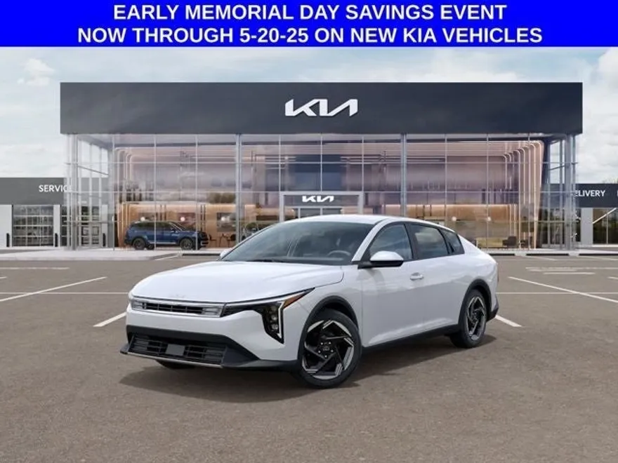 2025 Kia K4 EX photo 1