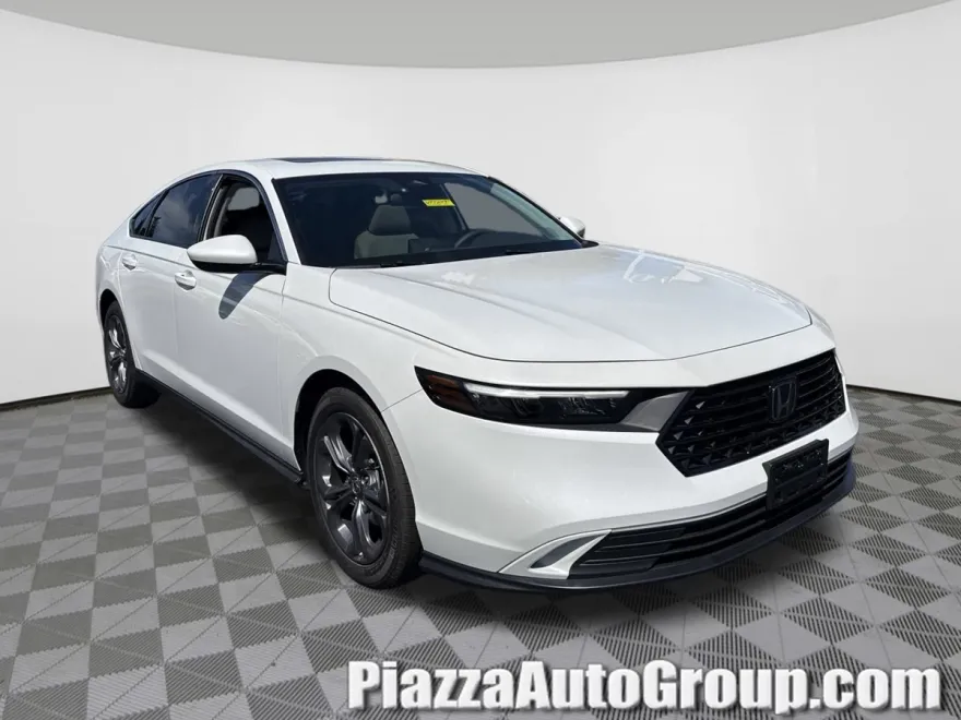 2023 Honda Accord EX photo 1