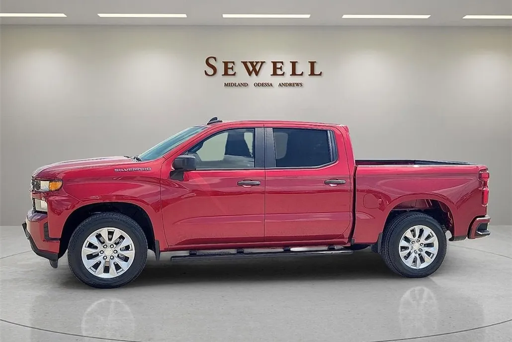 2021 Chevrolet Silverado 1500 Custom photo 1