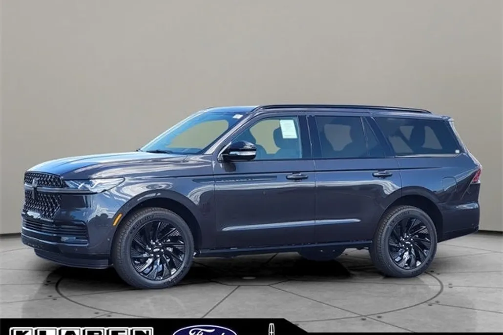 2025 Lincoln Navigator Reserve photo 1