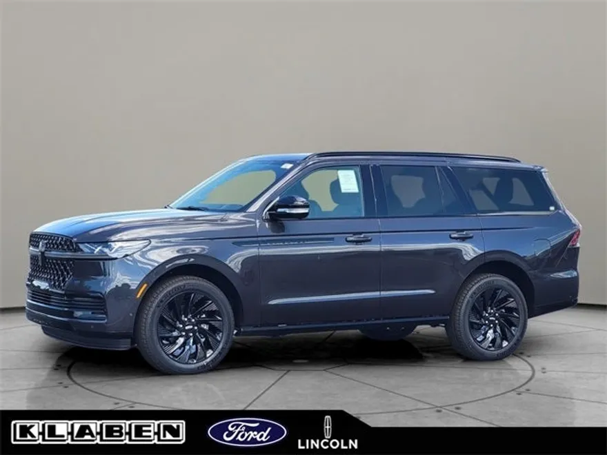 2025 Lincoln Navigator Reserve photo 1